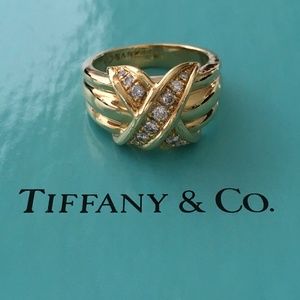 TIFFANY & CO. Vintage Wider 18k Gold Diamond Signature X Crossover Ring …